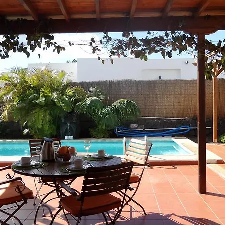 Vistafuerte Villa Playa Blanca (Lanzarote)
